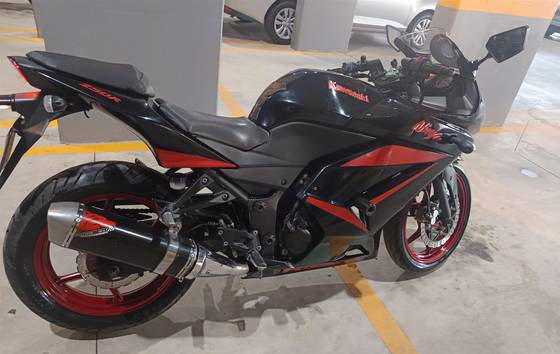 KAWASAKI NINJA 250R 